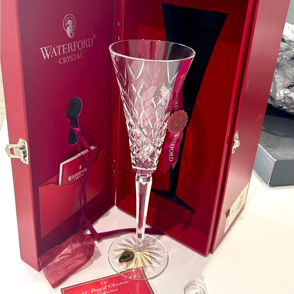 Waterford crystal 4th edition Four Calling Birds Made in Ireland NIB - Picture 1 of 7